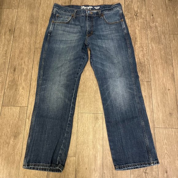 Wrangler Retro High Rise Relaxed Boot Cut Denim Blue Jeans Womens 33x28 - Picture 1 of 6